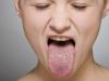 Как избавиться от сухости во рту и неприятного запах